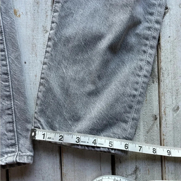 Levi’s, 501 ct, custom taper, gray, slight distressing, size 26 - Picture 4 of 13